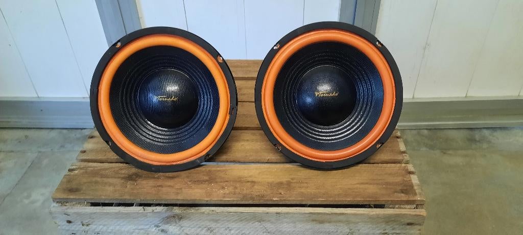 2 SUBWOOFER TORNADO de 200W en 4 Ohm, Enlèvement, Comme neuf