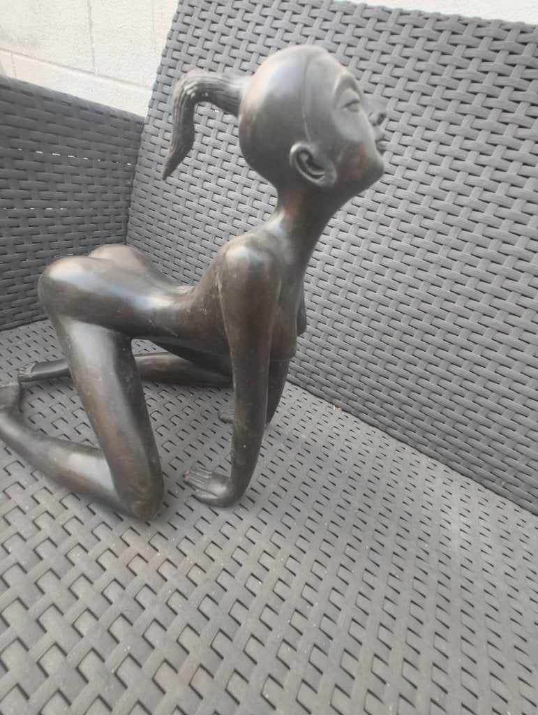 Statue en bronze massif — Figure féminine érotique/nue, Statue, Art deco, Fait main, Brons