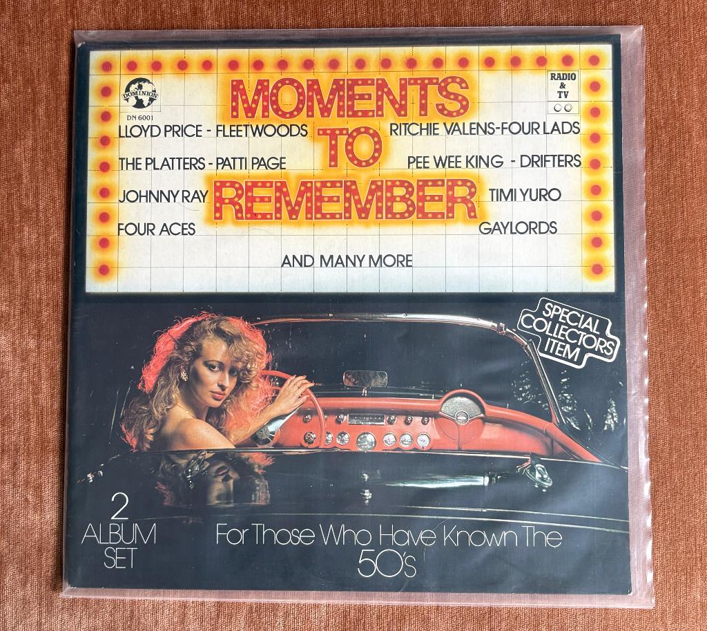 Moments To Remember, 2 vinyles, Gatefold, 12 pouces, Double LP, Comme neuf, 1970 - 1979