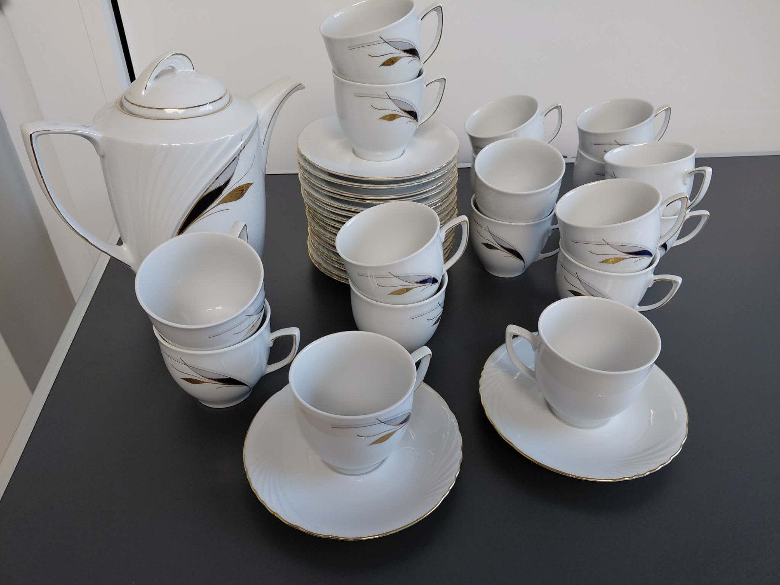 servies koffieset met koffiekan, Antiquités & Art, Antiquités | Services (vaisselle) complet, Enlèvement