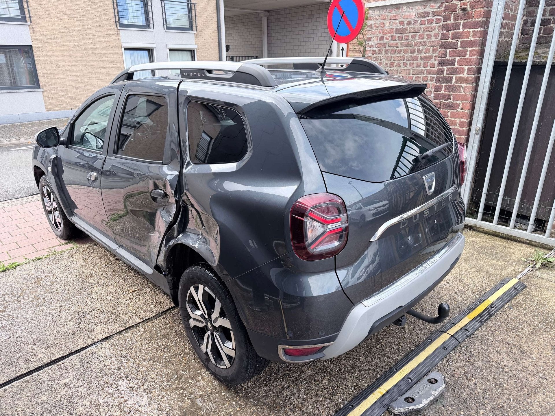 Dacia Duster 1.3 TCE EDITION PRESTIGE, Autos, 121 g/km, Achat, Entreprise, Duster