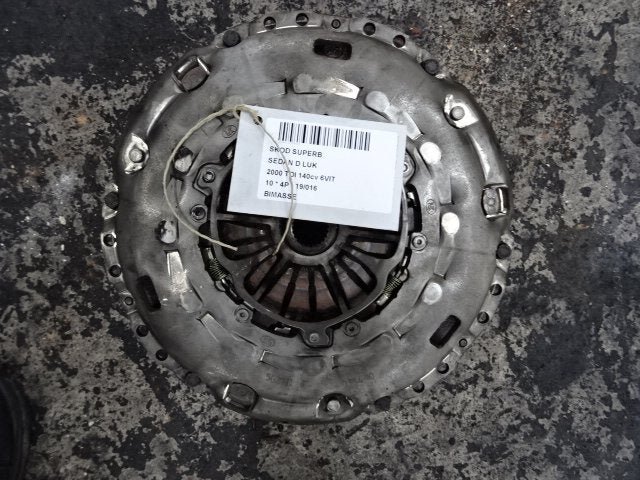 VLIEGWIEL DUBBELE MASSA Skoda Superb (3TAA) (LUK), Gebruikt, Info@skoda-auto.de, Skoda, Max-Planck-Straße  3-5
64331  Weiterstadt, DE