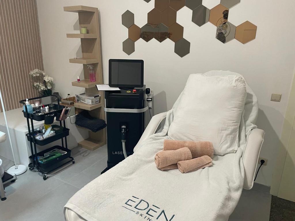 Machine d’épilation définitive EDEN SKIN PRO LASERSKIN, Enlèvement, Comme neuf, Autres types