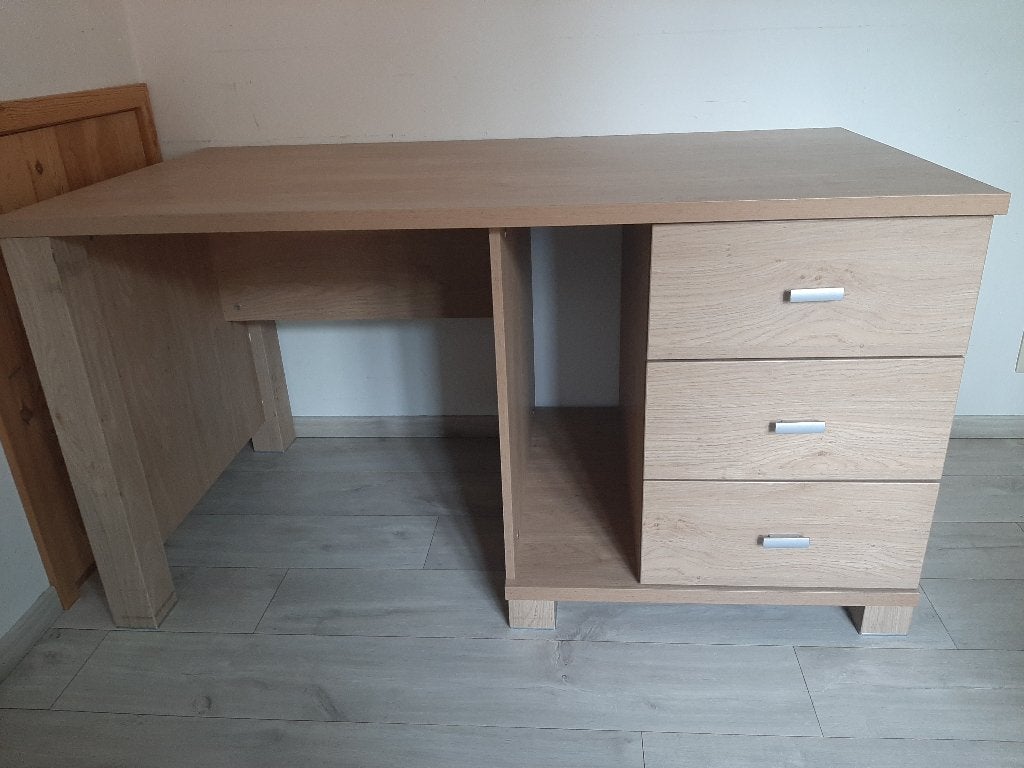 Bureau 1m40 x 0,75m, Maison & Meubles, Bureaux, Avec tiroirs, Comme neuf, Enlèvement, Brun