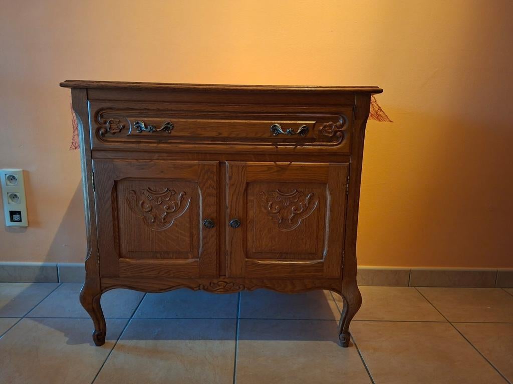 Petit meuble d'entrée, Enlèvement