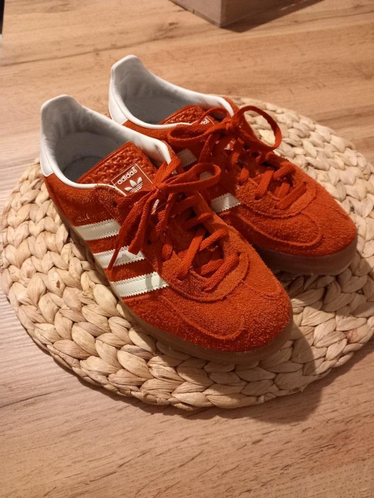 Damessneakers Adidas Gazelle:38, Ophalen, Nieuw, Oranje, Sneakers