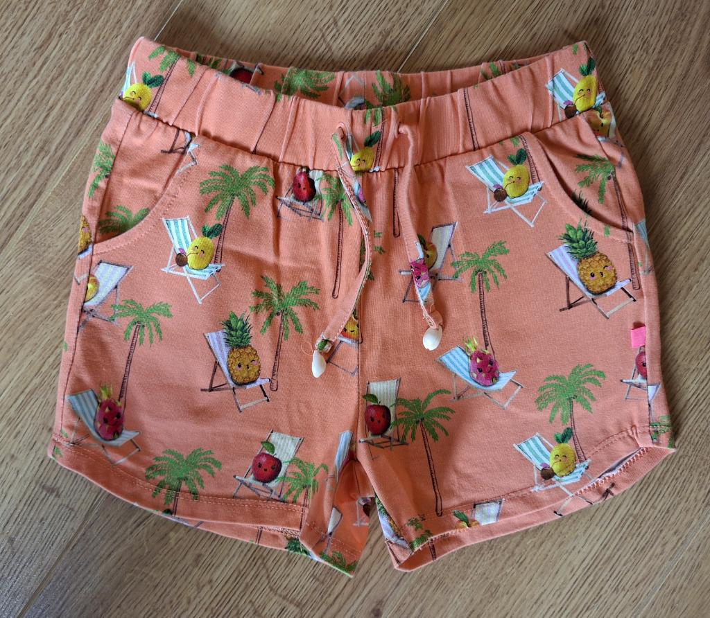 Someone zalmroze short strandstoelen 122, Kinderen en Baby's, Kinderkleding | Maat 122, Zo goed als nieuw, Meisje, Broek, Ophalen of Verzenden