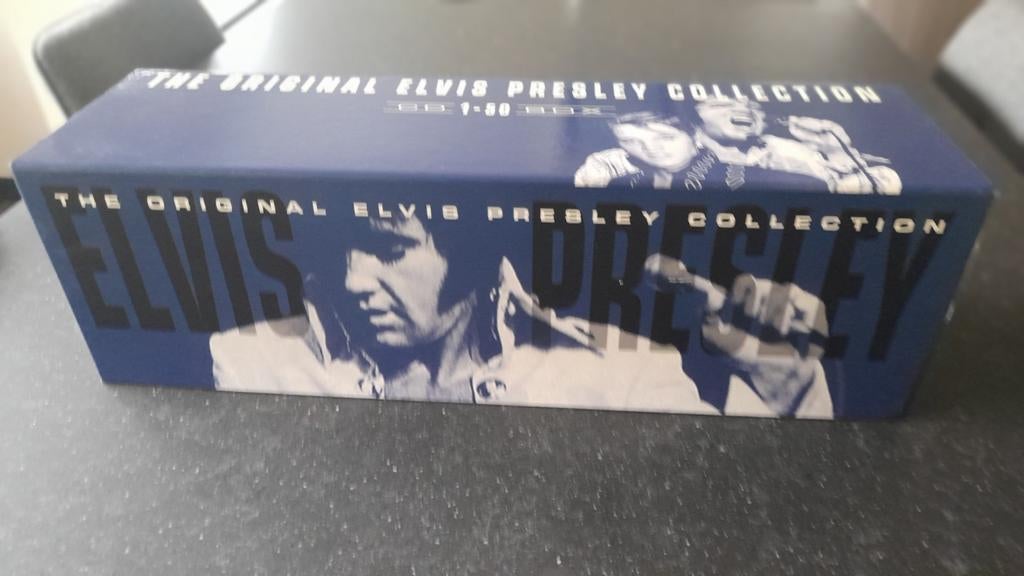 Elvis Presley 50 cd's box., Cd's en Dvd's, Ophalen, Zo goed als nieuw