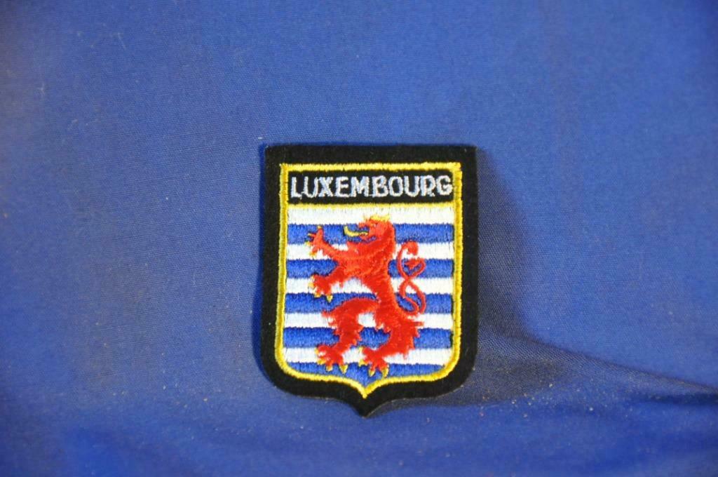 badge en tissu luxembourg, Ophalen of Verzenden, Zo goed als nieuw, Stad of Land