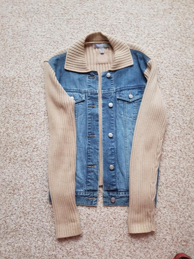 Jeansvest met beige gebreide mouwen, Kleding | Dames, Ophalen of Verzenden
