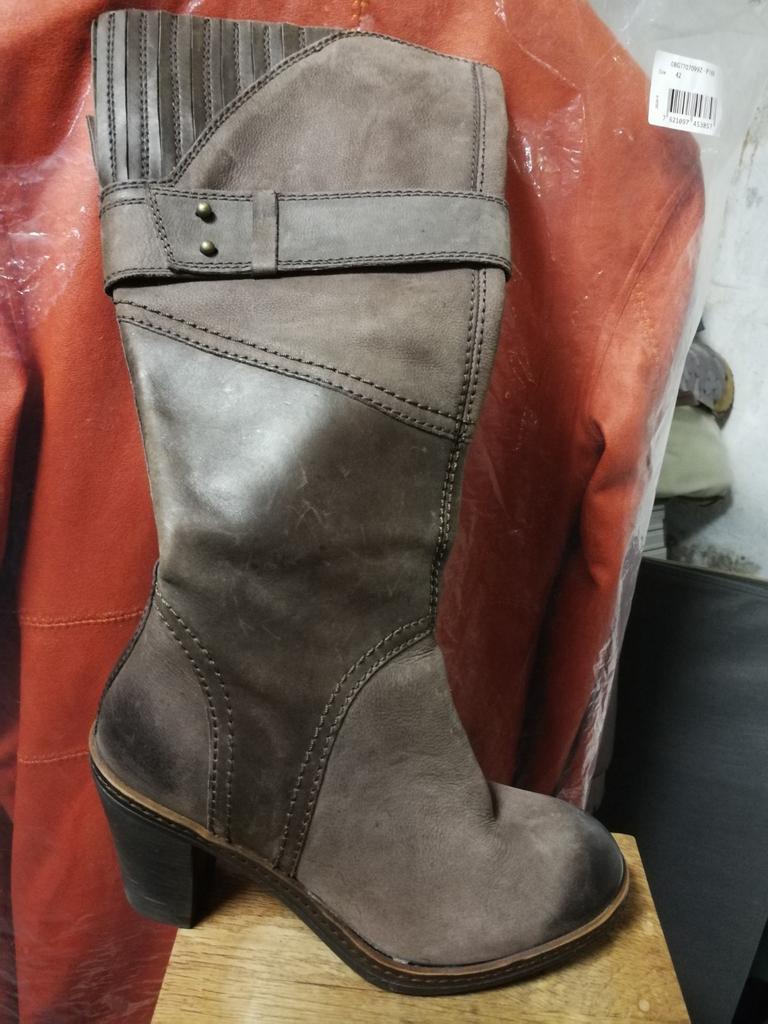 Jolies bottes cuir, Ophalen of Verzenden, Zo goed als nieuw, Bruin, Hoge laarzen