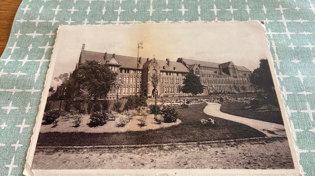 Institut du Sacré-Cœur de Heverlee, Envoi