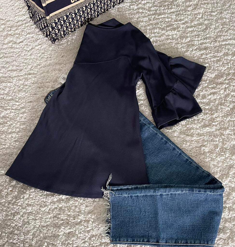 Bloesje/trui Svnty, Enlèvement ou Envoi, Neuf, Taille 38/40 (M), Bleu