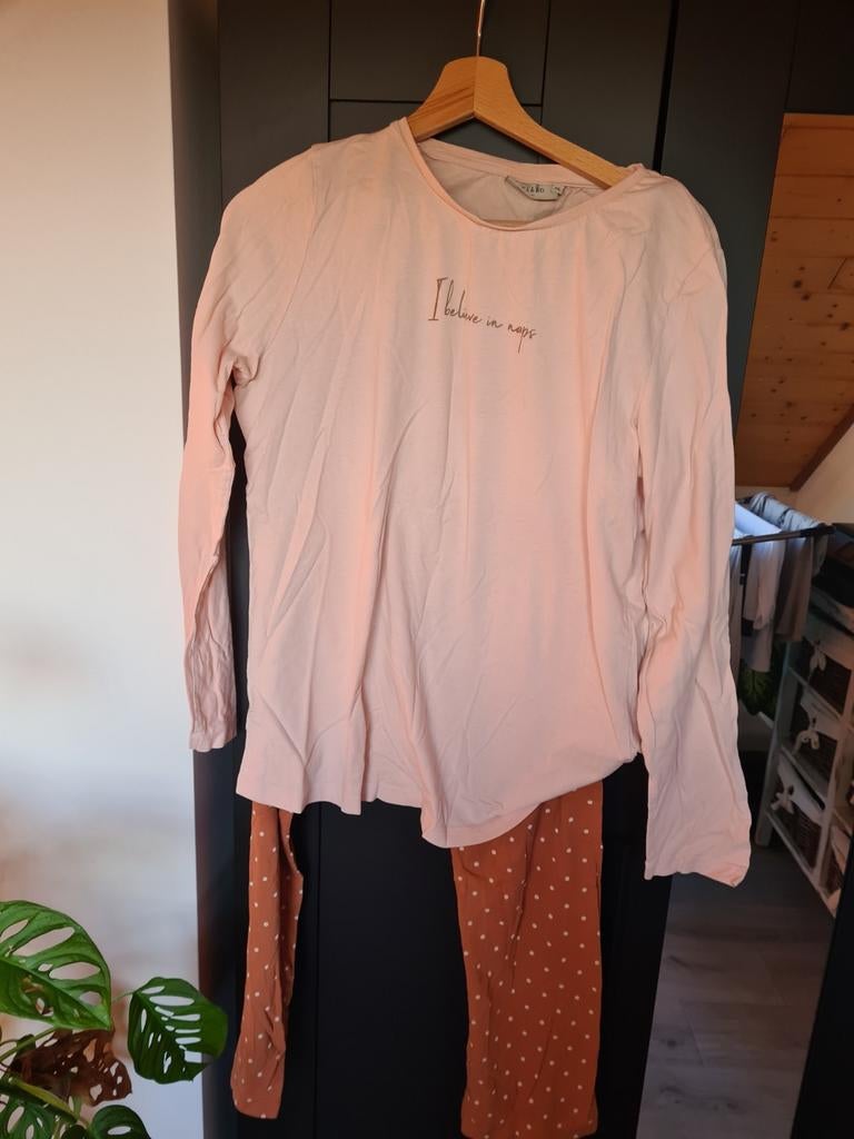 Pyjama, Ophalen