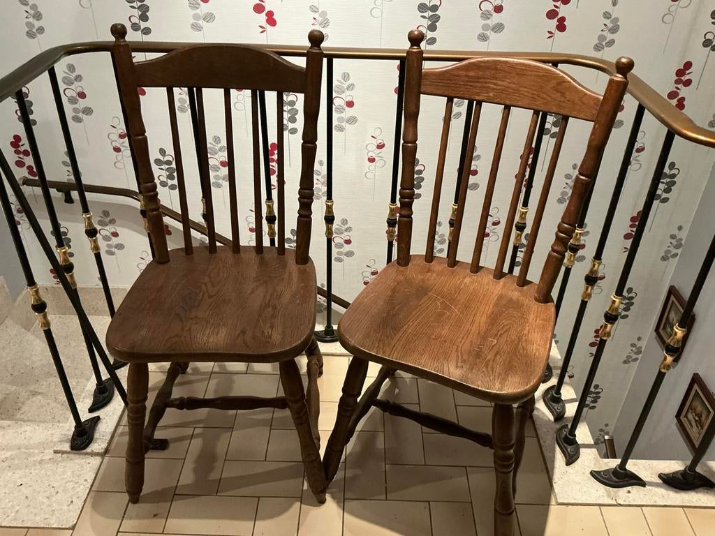 4 chaises en chêne massif, Maison & Meubles, Chaises, Klassiek, Brun, Enlèvement, Utilisé