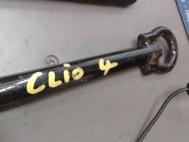Crochet remorquage Renault Clio 4 2012-2016 LP/14478, Ophalen, Gebruikt