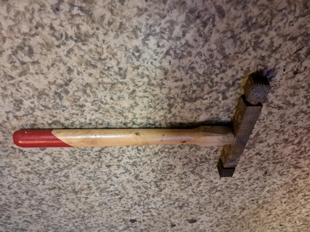 Zadelhamer (1) - zadelmaker, Ophalen, Gebruikt