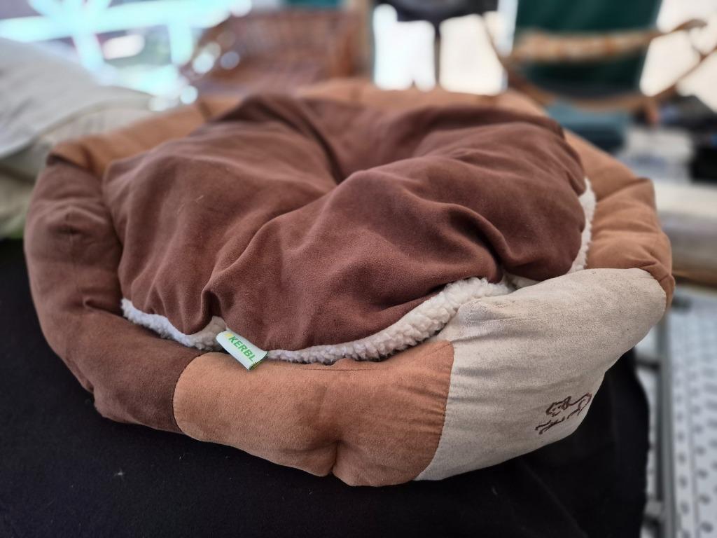 Kerbl knuffelbed hondenmand - Geel - Putte, Enlèvement ou Envoi, Comme neuf