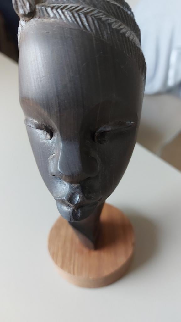 Afrikaanse buste 20 cm hoog ebbenhout, Antiek en Kunst, Kunst | Beelden en Houtsnijwerken, Ophalen