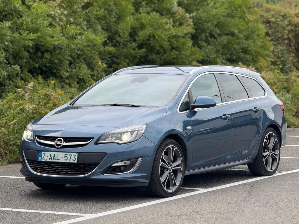 opel astra sports tourer 2015 220627 km, Autos, Opel, Achat, Euro 6, Entreprise, Boîte manuelle