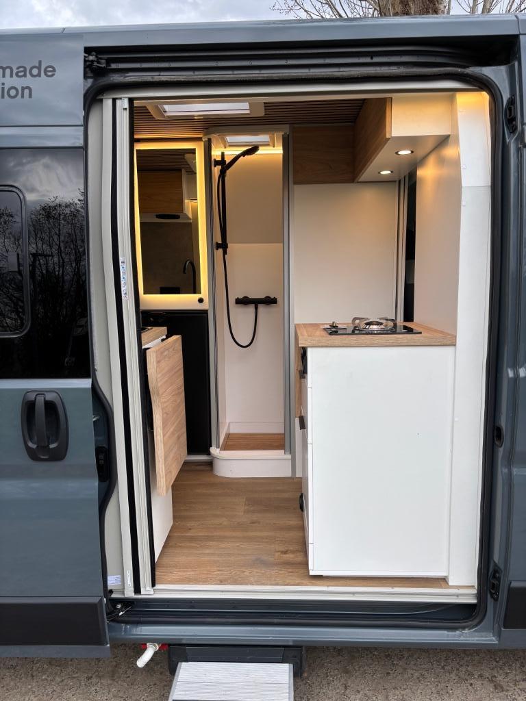 Nomade Nation NEO S, Overige merken, Buscamper of Camperbus, Bedrijf, Diesel