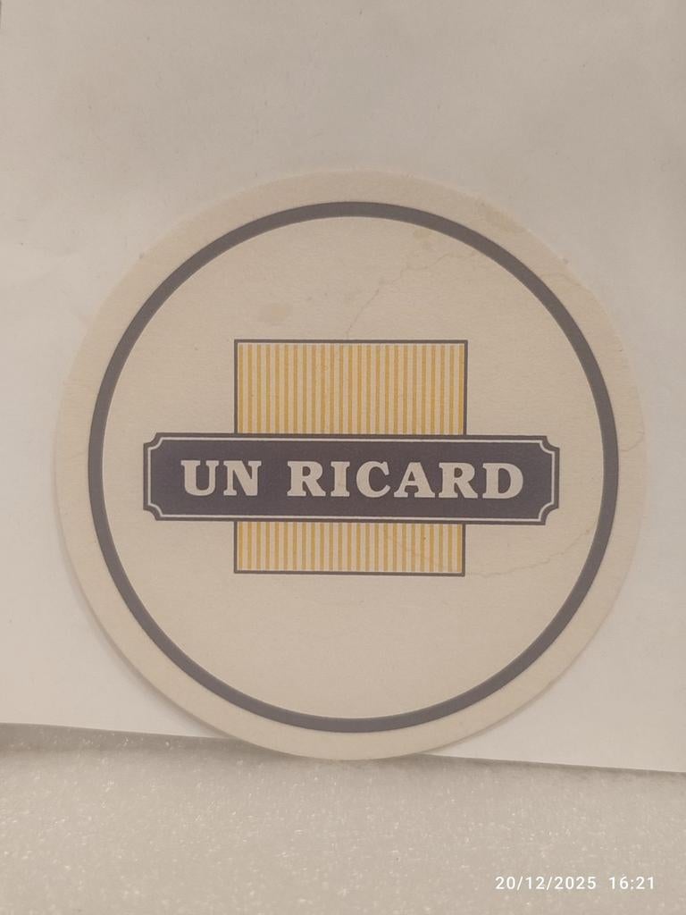 Ancien sous-bock RICARD ., Enlèvement ou Envoi, Comme neuf, Sous-bock, Autres marques
