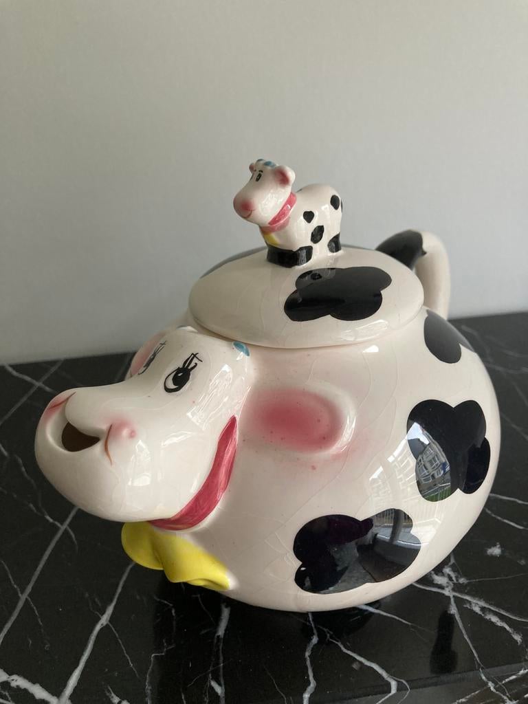 Très jolie théière en céramique Vache et veau., Enlèvement ou Envoi