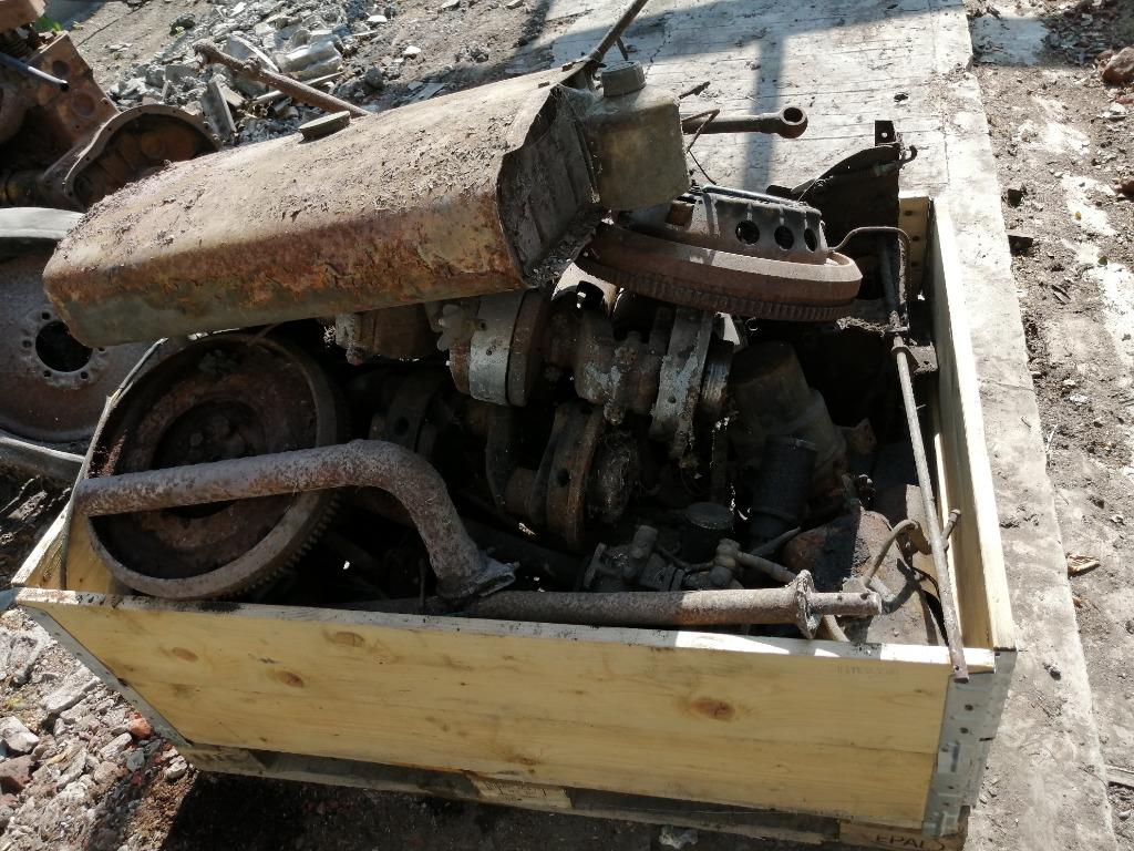 Pièces détachées pour tracteur, Enlèvement, Utilisé