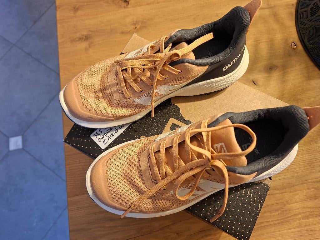 Salomon Outpulse W – Taille 38.5 – Neuves, Enlèvement, Neuf