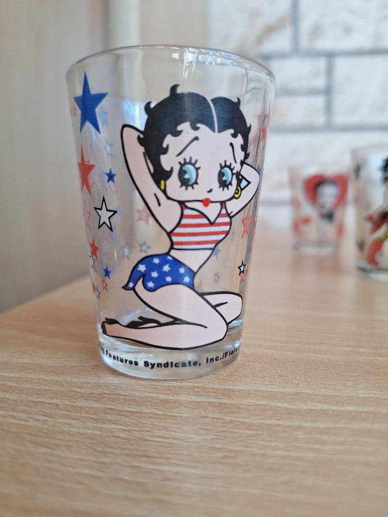 Betty Boop América borrelglas, Verzamelen, Ophalen of Verzenden, Nieuw, Mens