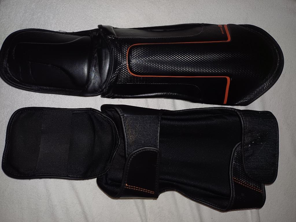 Protège-tibias Domyos MMA, Comme neuf, Enlèvement, Protection pour arts martiaux, Taille S