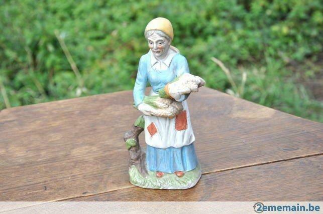 statue biscuit vieille dame aux épis, Enlèvement ou Envoi