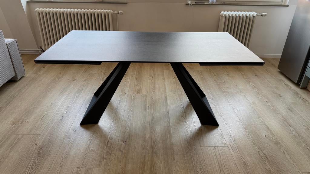Table de salle à manger Ascension avec plateau en céramique, Maison & Meubles, Enlèvement, Comme neuf, Métal
