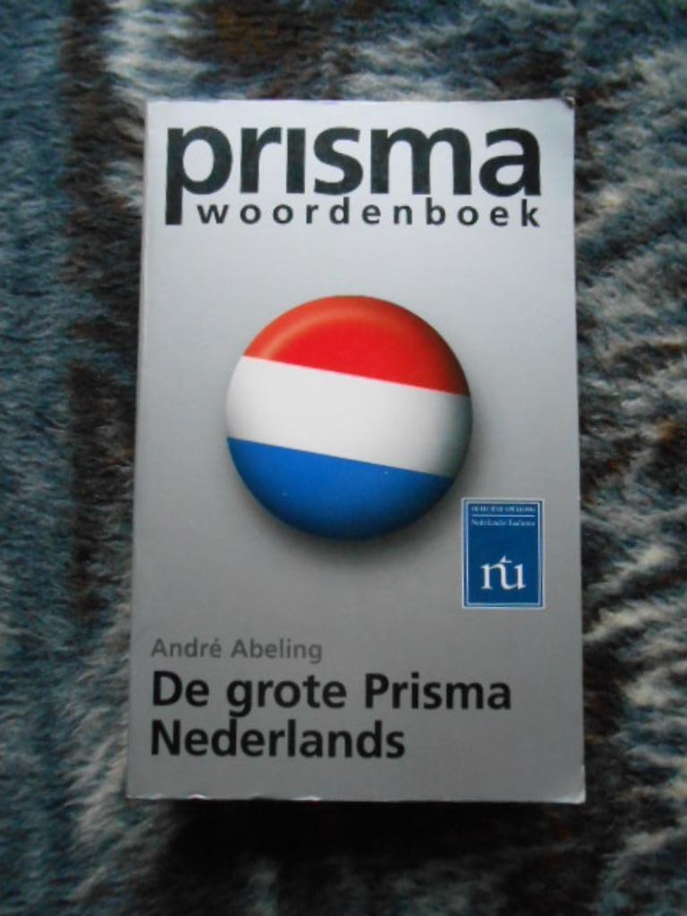 prisma woordenboek  Het grote Prisma woordenboek, Prisma of Spectrum, Nederlands, Ophalen of Verzenden, Zo goed als nieuw