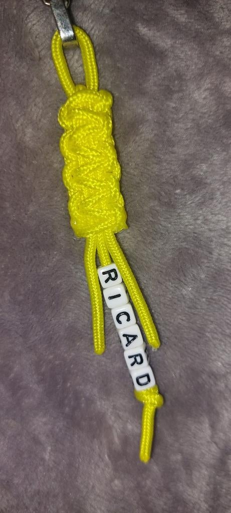 Porte clés artisanale ricard, Collections, Enlèvement ou Envoi, Comme neuf