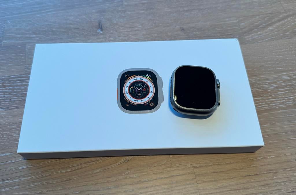 Apple Watch Ultra - 49mm - GPS + Cellular, Handtassen en Accessoires, Smartwatches, Ophalen, Gebruikt, IOS, Waterdicht