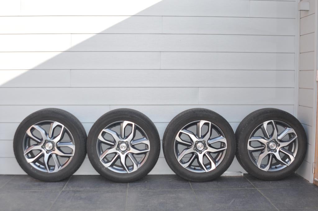 Honda CR-V (2019-2023) GALENA 19'' velgen en zomerbanden, Auto-onderdelen, Banden en Velgen, Gebruikt, Banden en Velgen, 235 mm