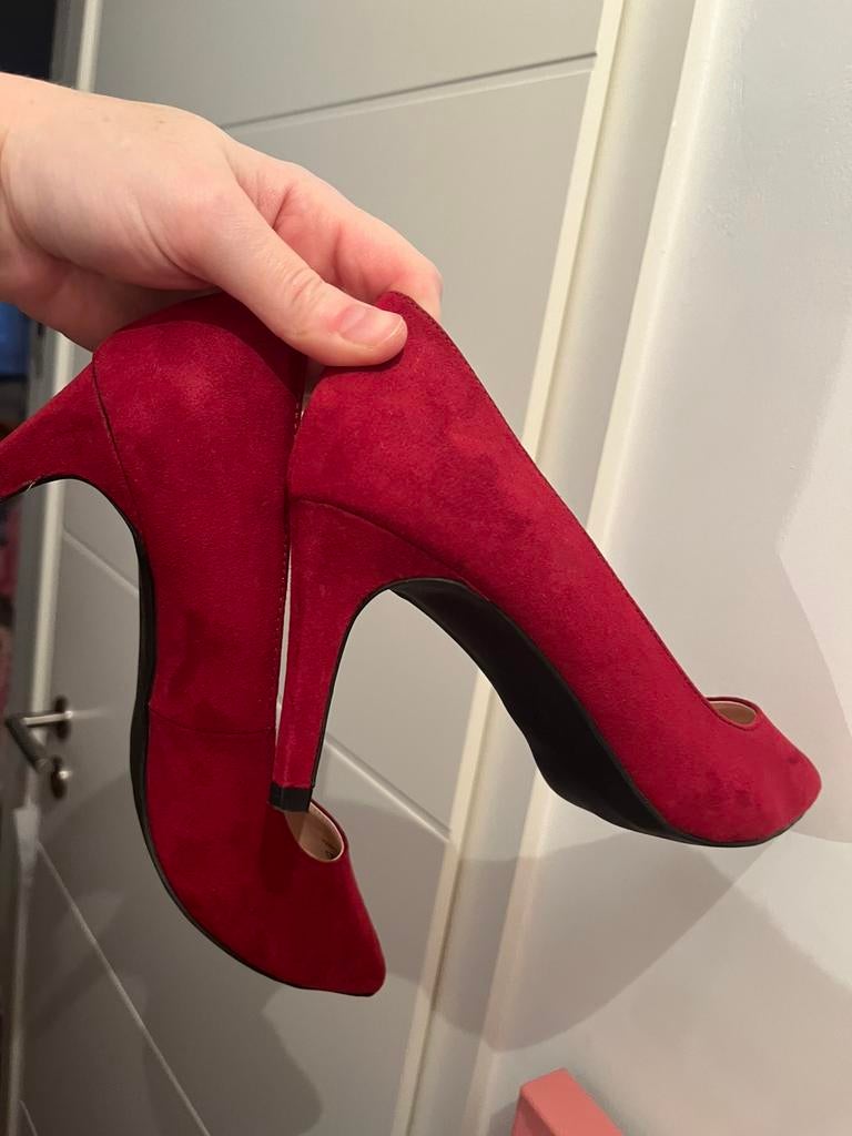 Talons escarpins zara 38, Enlèvement ou Envoi