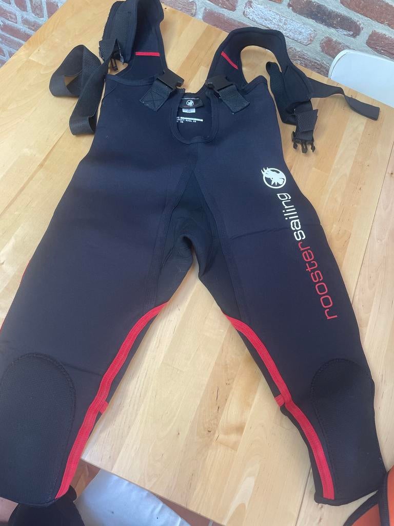 Allerlei zeilkleding (of watersport algemeen), Ophalen, Zo goed als nieuw