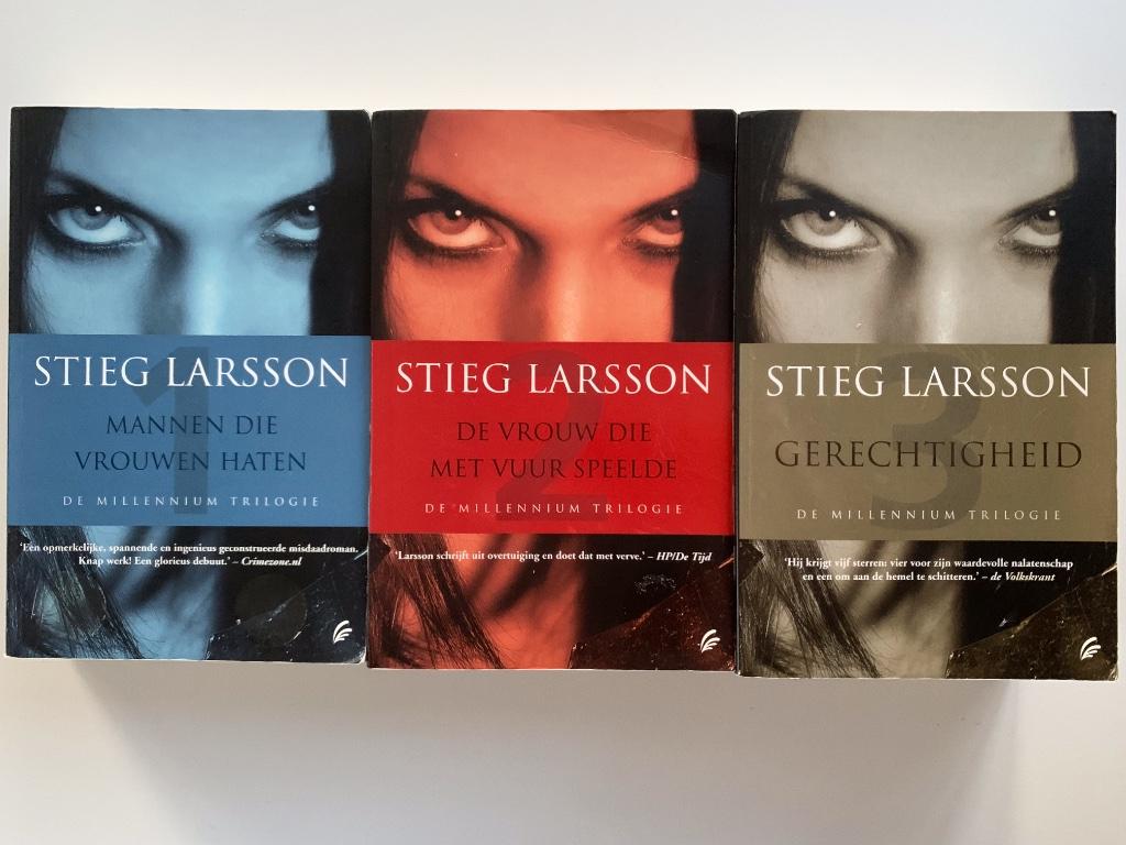 Stieg Larsson - Millennium Trilogie, Livres, Thrillers, Comme neuf, Enlèvement ou Envoi