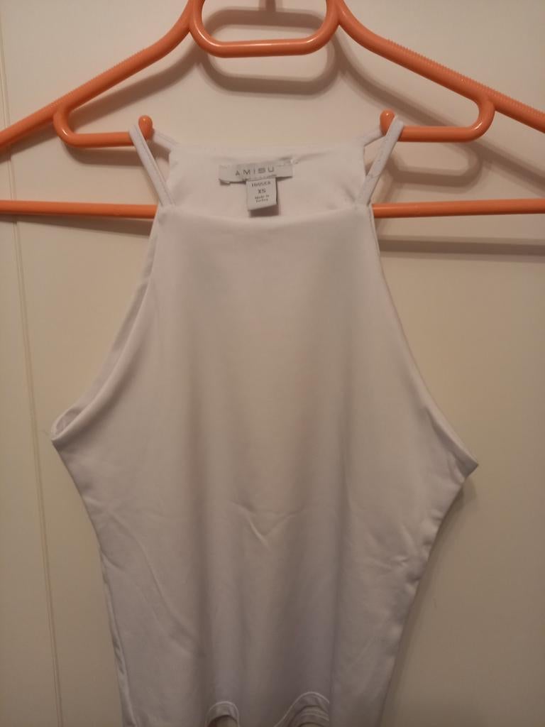Amisu damestops maat XS, Kleding | Dames, Ophalen, Gedragen