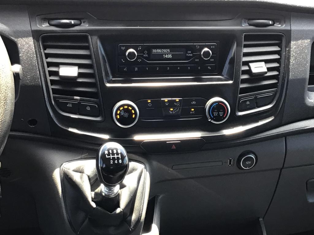 ford transit laadbak 7plaatsen 2019 trekhaak 15950e ex, Entreprise, 7 places, Boîte manuelle, Noir
