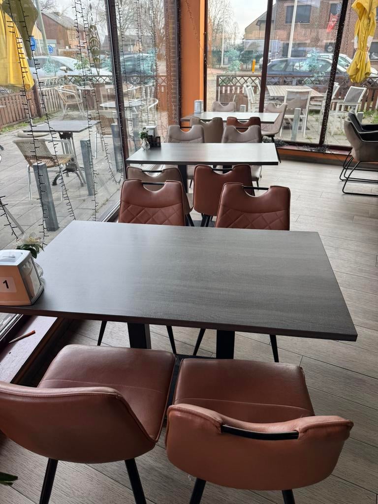 Horeca tafels – stevig & modern – €70 per stuk, Huis en Inrichting, Tafels | Eettafels, Ophalen, Zo goed als nieuw