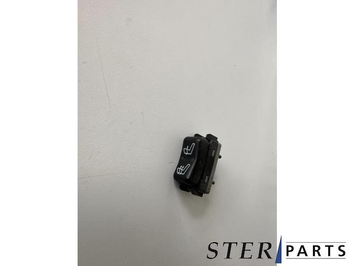 Commutateur chauffage siège d'un Mercedes S-Klasse, Autos : Pièces & Accessoires, Habitacle & Garnissage, Enlèvement ou Envoi