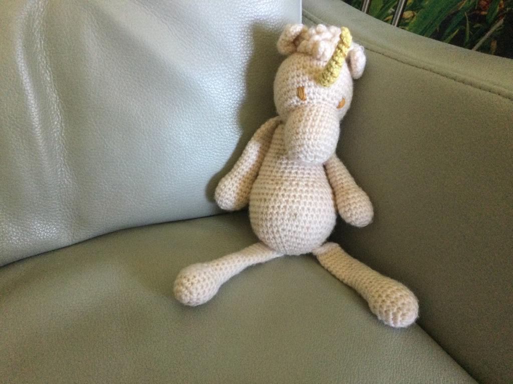 CREATIE VAN DOUDOU „UNICORN”: HAAK+GRATIS „DISNEY” KAARTEN, Ophalen of Verzenden, Gebruikt, Overige typen