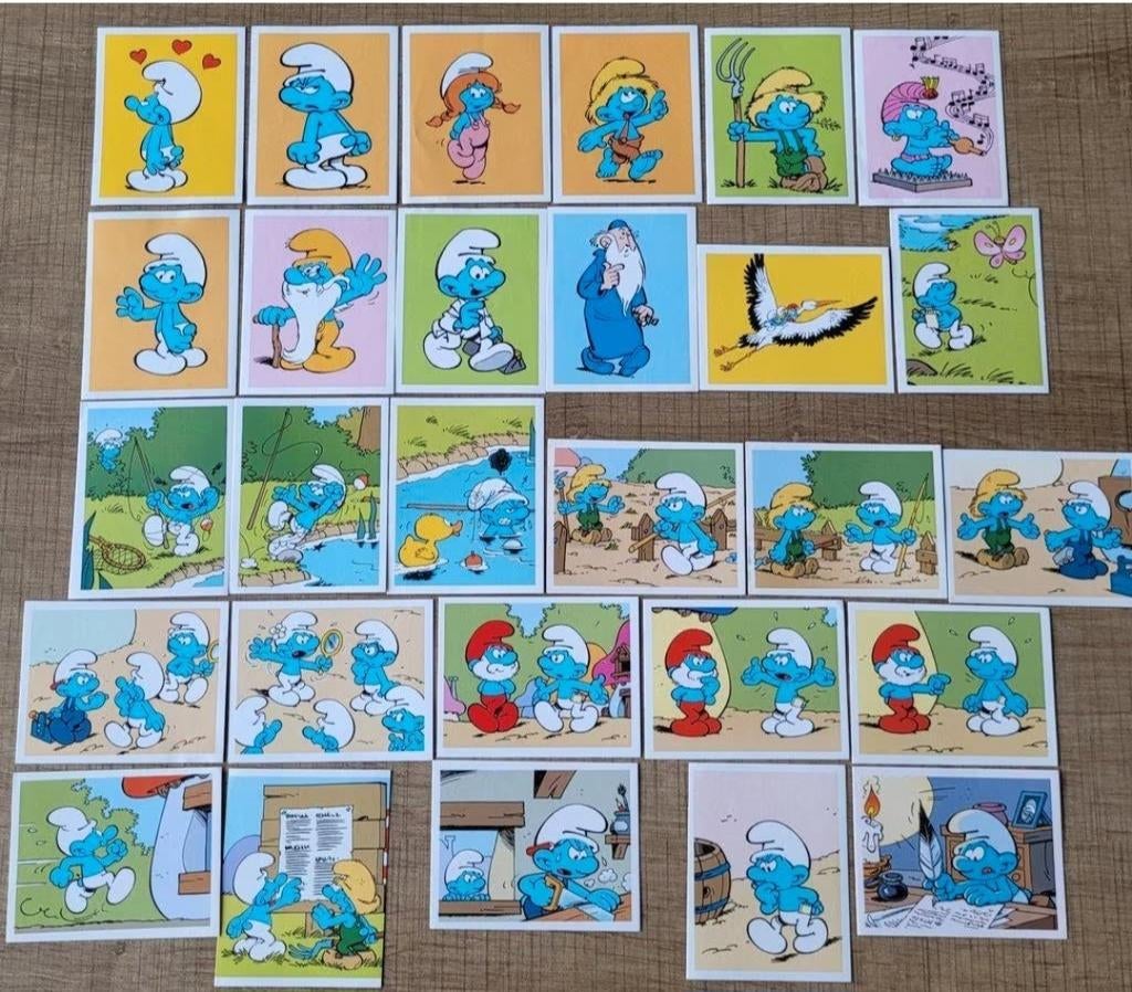 De Smurfen: 106 Panini stickers (2008), Collections, Enlèvement ou Envoi, Schtroumpfs, Comme neuf, Image, Affiche ou Autocollant
