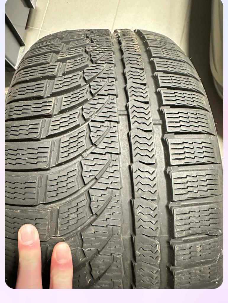 Pneus Nokian hiver 245.35 R19, Pneu(s), Enlèvement, Utilisé, Pneus hiver