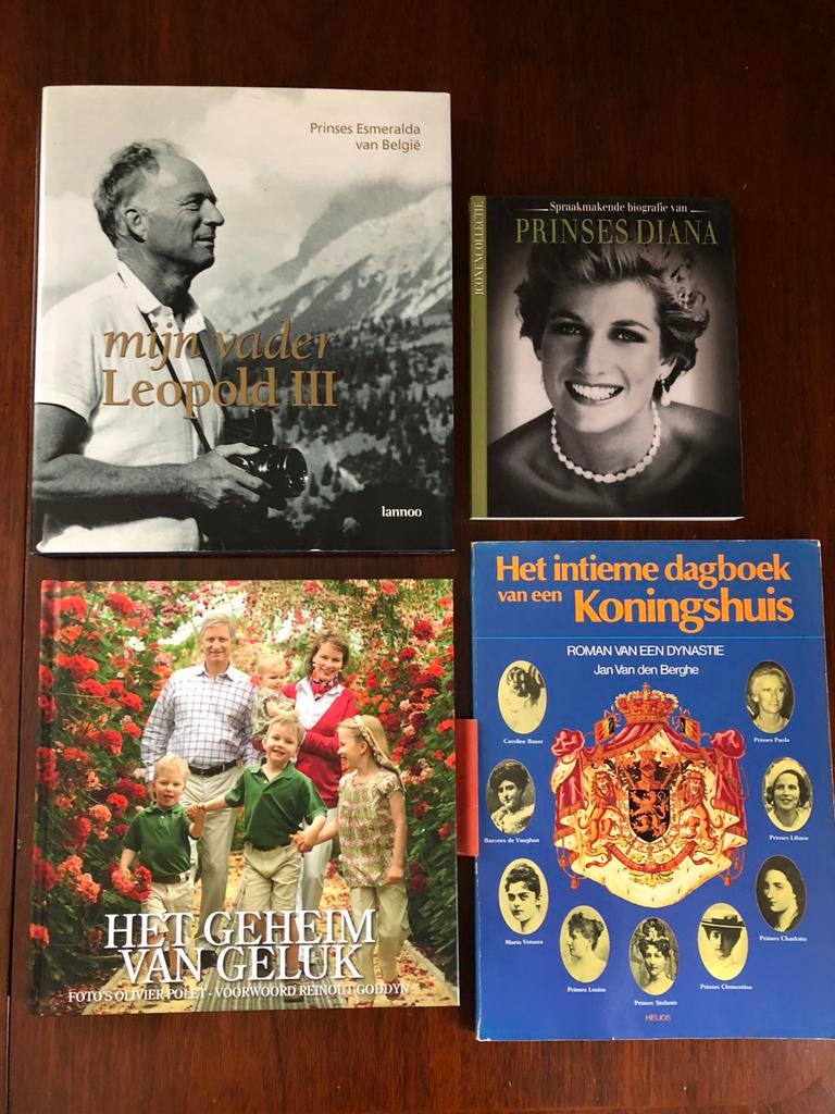 Boeken koningshuis, Verzamelen, Ophalen, Zo goed als nieuw, Tijdschrift of Boek