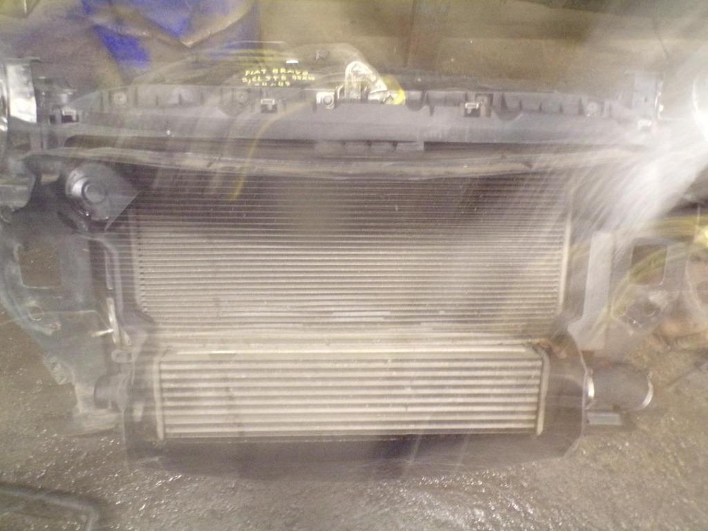 Radiateur Fiat Bravo 1.6JTD 77kw 2007-2011 LP/14047, Autos : Pièces & Accessoires, Moteurs & Accessoires, Enlèvement ou Envoi