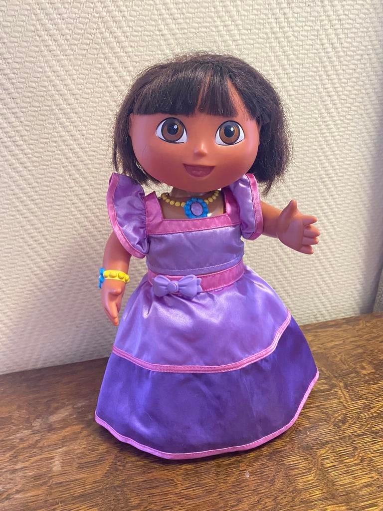 GRANDE POUPÉE DORA CHANTE ET DANSE, Enlèvement ou Envoi